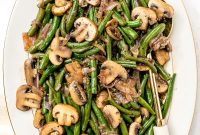 Garlic Sauteed Green Beans with Mushrooms