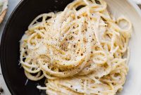 Cacio e Pepe Pasta with Cottage Cheese
