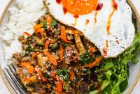 Ground Beef Bibimbap: One-Skillet Korean Bowl