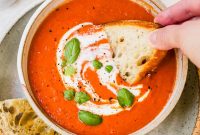 Creamy Roasted Tomato Basil Soup