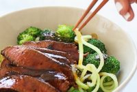 Shanghai-Style Spiralized Beef and Broccoli Stir-Fry