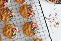 Crispy White Chocolate Oatmeal Lace Cookies Recipe