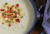 Creamy Cauliflower and Leek Soup Recipe