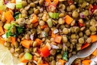 Mediterranean Lentil Salad with Lemon Vinaigrette
