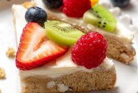 Fresh Fruit Pizza Recipe with Cream Cheese Glaze