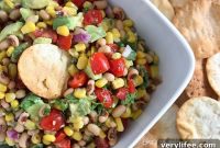Creamy Black-Eyed Pea Dip with Lemon and Garlic