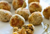 Baked Mini Spinach and Sausage Arancini Bites