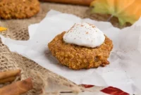Protein-Packed Pumpkin Spice Quinoa Breakfast Cookies