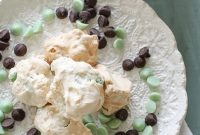 Dark Chocolate Mint Chip Cloud Bites Recipe
