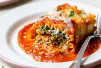 Vegetarian Mushroom and Kale Lasagna Rolls Recipe