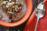 Creamy Pumpkin Spice Oatmeal for Cozy Fall Mornings