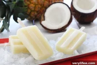 Creamy Piña Colada Popsicle Recipe