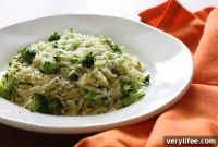 Garlic Parmesan Broccoli and Orzo Recipe