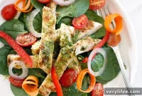 Grilled Chicken Spinach Salad with Balsamic Vinaigrette