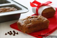 Mini Chocolate Chip Banana Bread Loaves