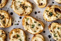 White Bean Crostini Recipe with Garlic and Rosemary