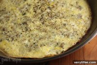 Skillet Mushroom and Shallot Frittata Recipe