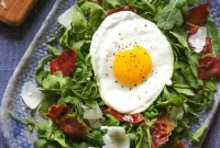 Crispy Prosciutto Arugula Salad with Parmesan and Fried Eggs