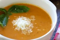 Instant Pot Creamy Tomato Basil Soup