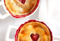 Mixed Berry Pie Recipe: Juicy Summer Berries and Flaky Crust