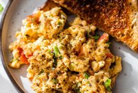 Huevos Pericos: Colombian Scrambled Eggs with Tomato & Onion