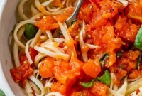 Homemade Fresh Tomato Sauce Recipe from Scratch