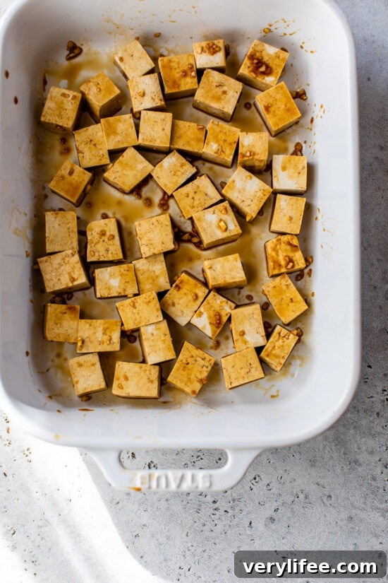 Tofu Poke Bowl Recipe with Mango and Avocado 4 marinated tofu