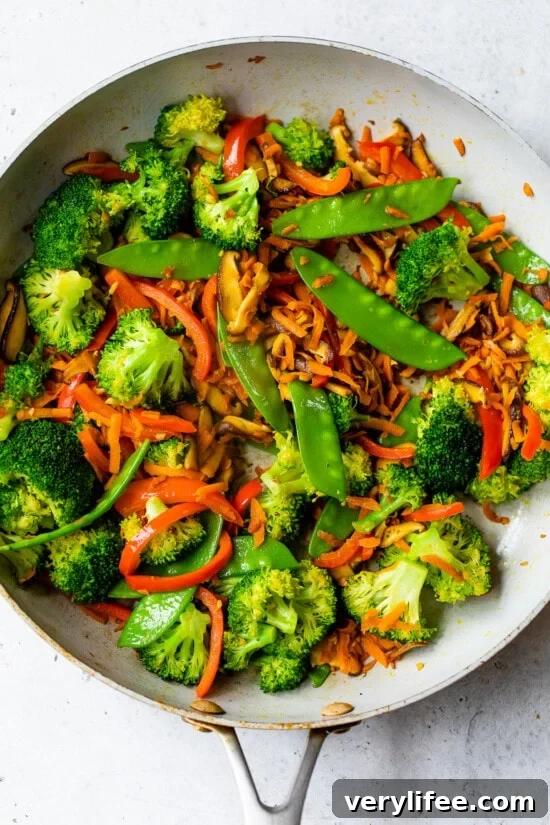 Vegetable Lo Mein Recipe: Flavorful Stir-Fried Noodles 6 stir fried vegetables