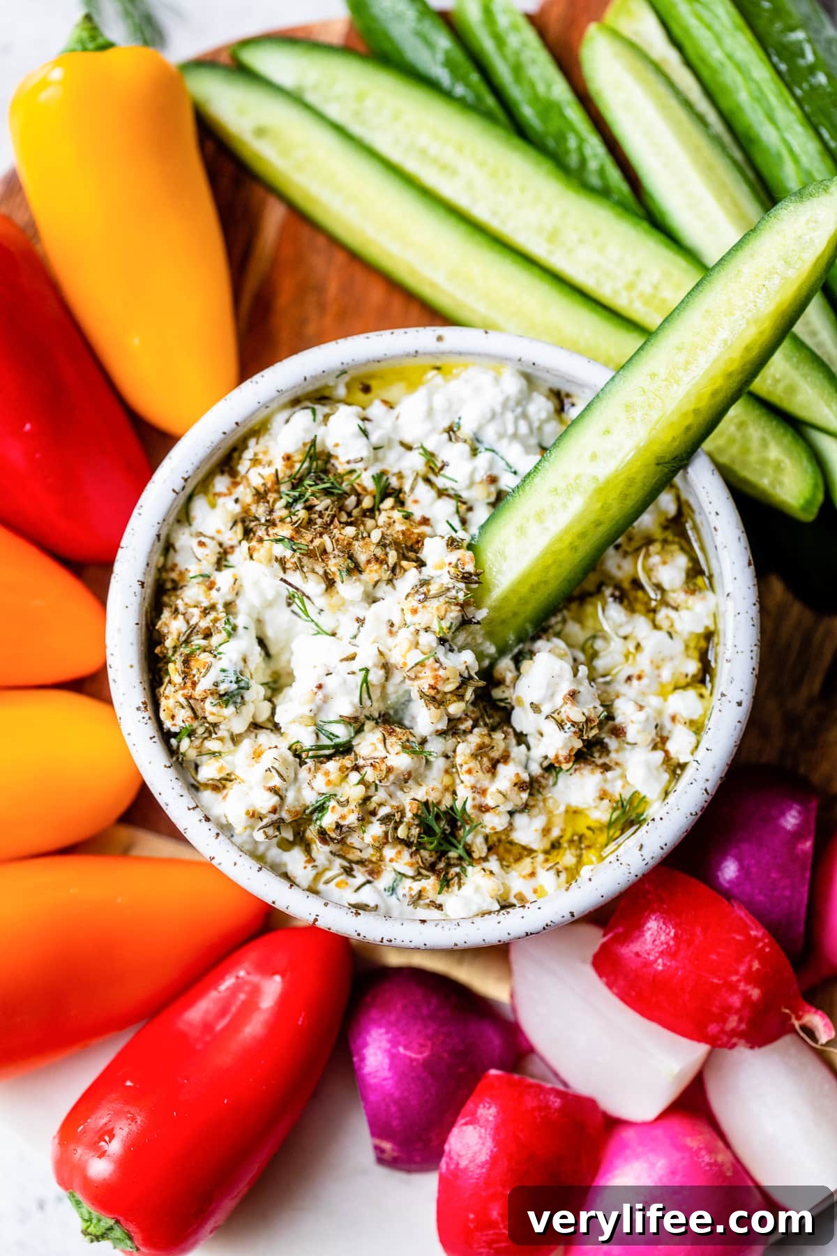 Protein-Packed Cottage Cheese Dip with Zaatar for Veggies 7 High Protein Cottage Cheese Veggie Dip