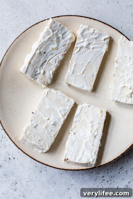 Greek Tofu Bowl Recipe: Tzatziki, Feta and Lemon 5 Greek marinated tofu