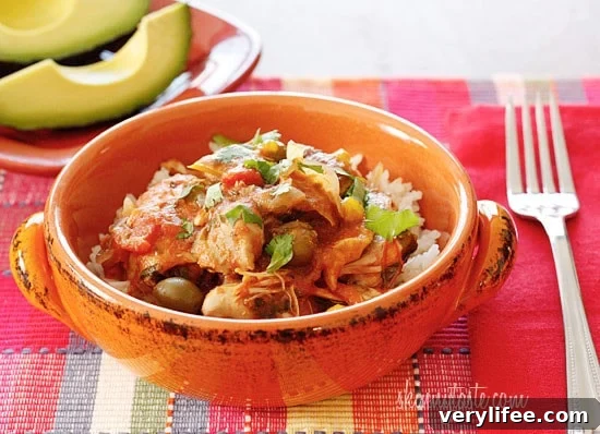 23 Crock Pot Chicken Recipes for Quick Weeknight Dinners 10 Chicken a la Criolla, a simple yet flavorful Latin dish made with stewed boneless skinless chicken thighs bell peppers, onions, garlic, tomatoes, olives, cilantro and spices. Slow cooker or Instant Pot directions provided.