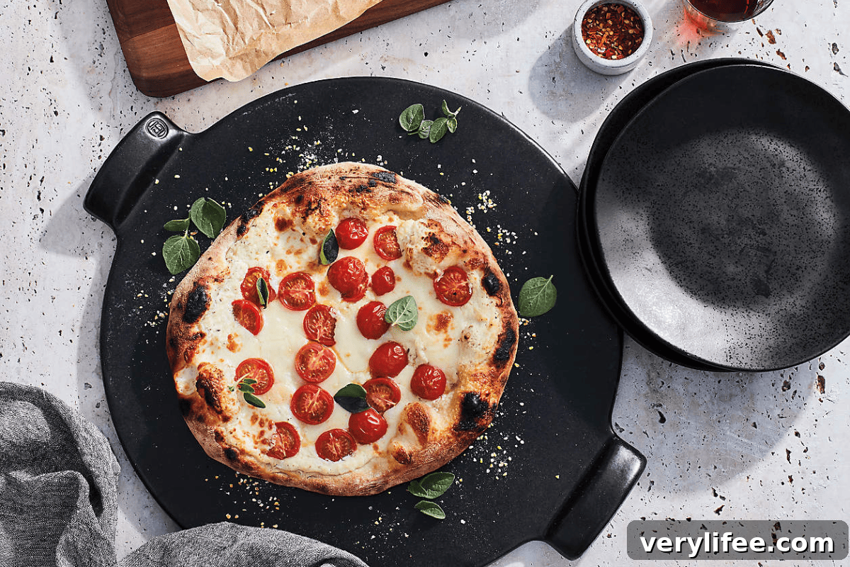 Emile Henry pizza stone