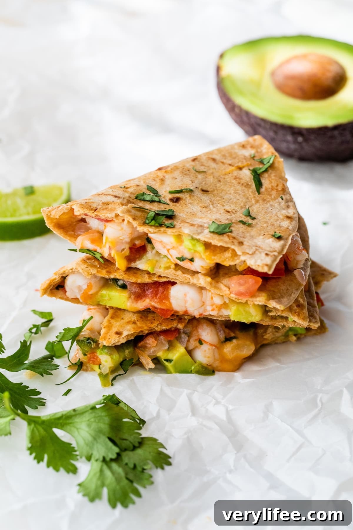 Cheesy Shrimp Quesadilla with Spicy Lime Sauce 7 Shrimp Quesadillas