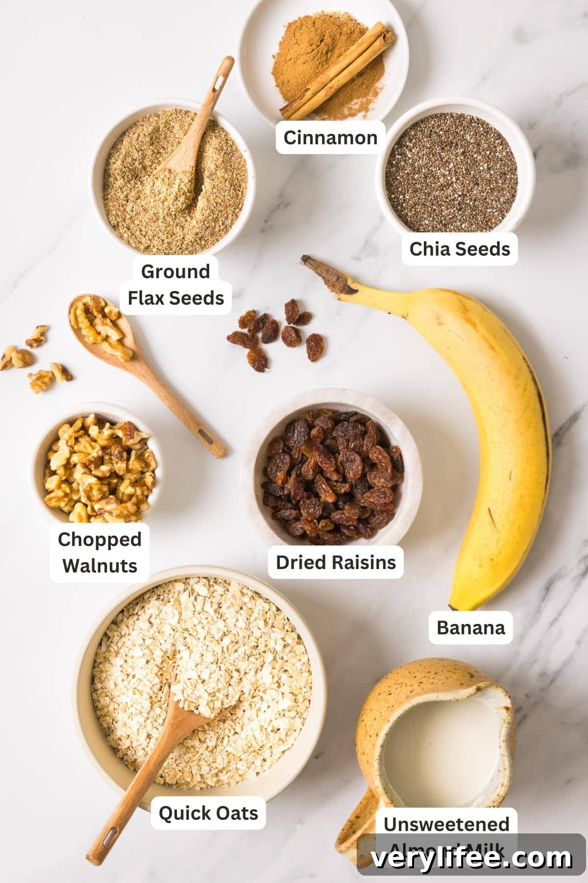 Creamy Cinnamon Raisin Overnight Oats Recipe 3 Ingredients for Cinnamon-Raisin Overnight Oats.
