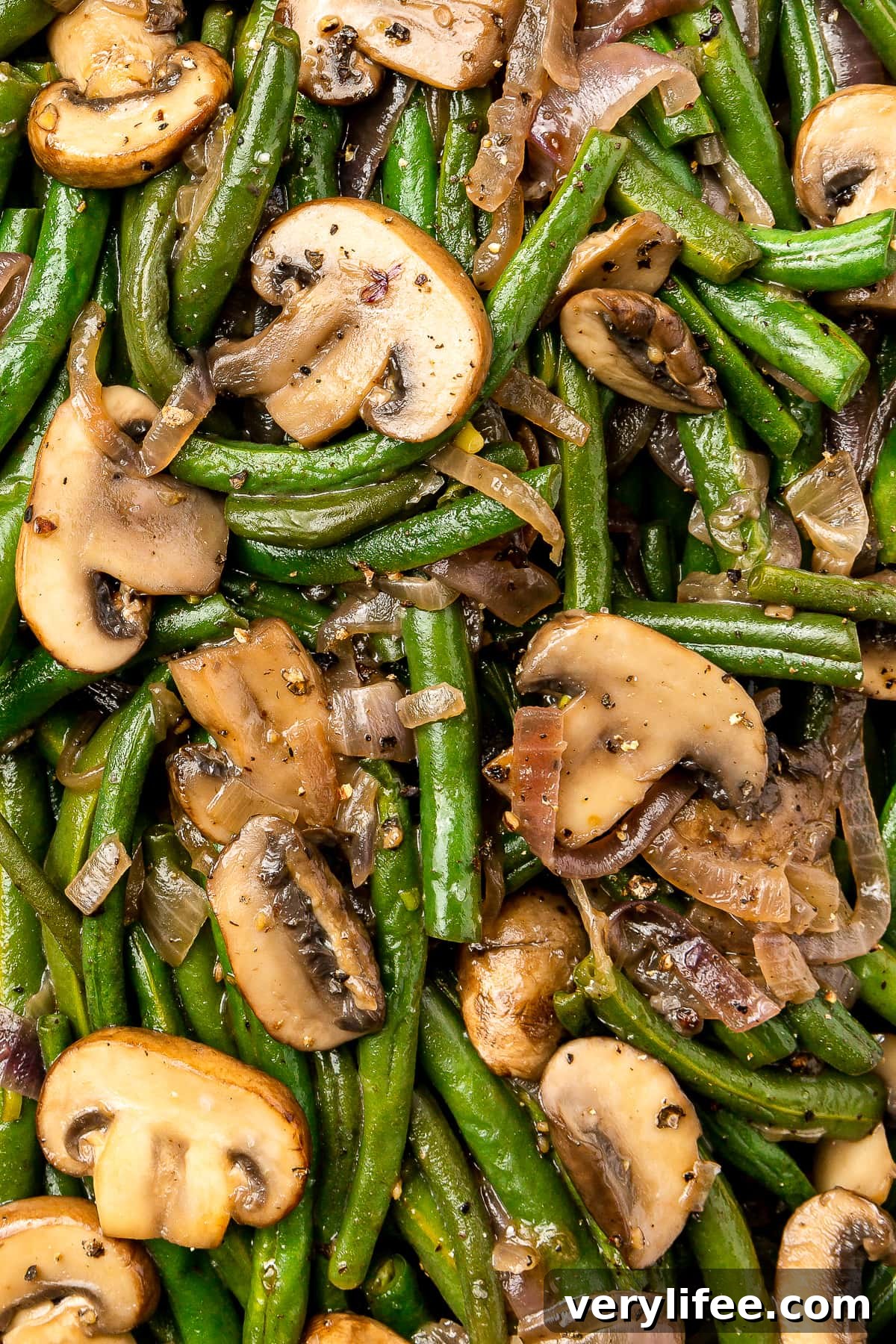 Garlic Sauteed Green Beans with Mushrooms 3 Green Beans with Mushrooms closeup