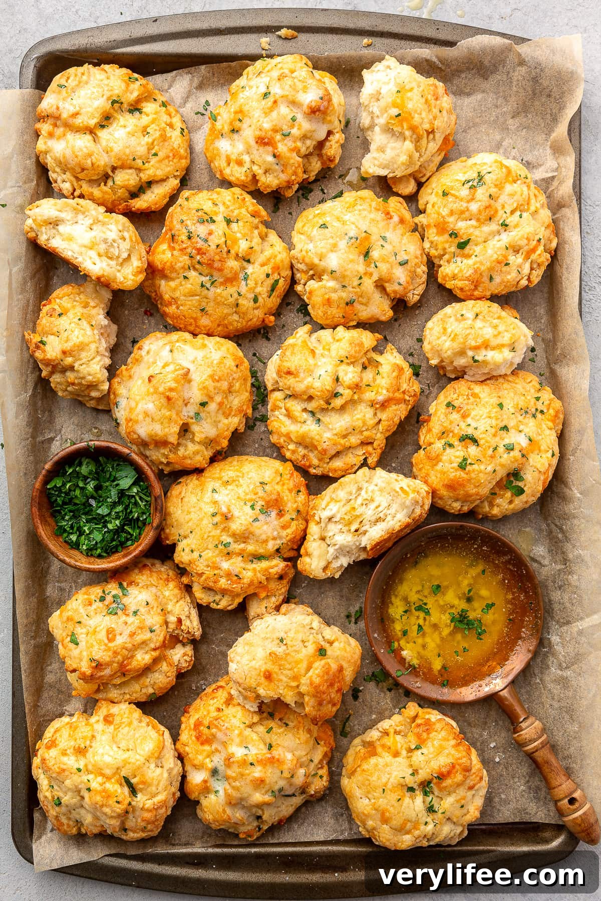 Flaky Homemade Cheddar Biscuits Recipe 11 Cheddar Biscuits