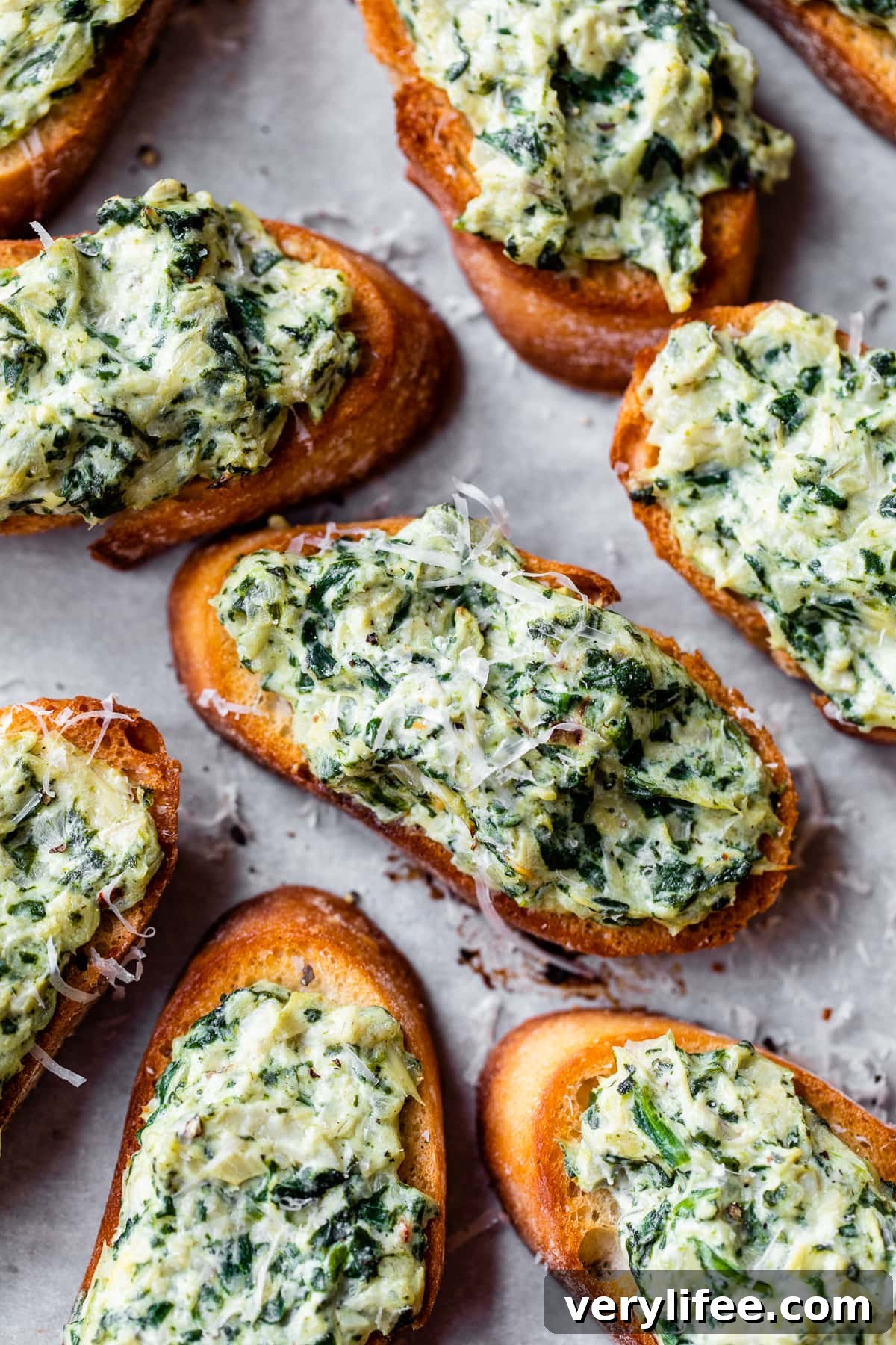 Creamy Spinach and Artichoke Crostini 3 Spinach Artichoke Crostini