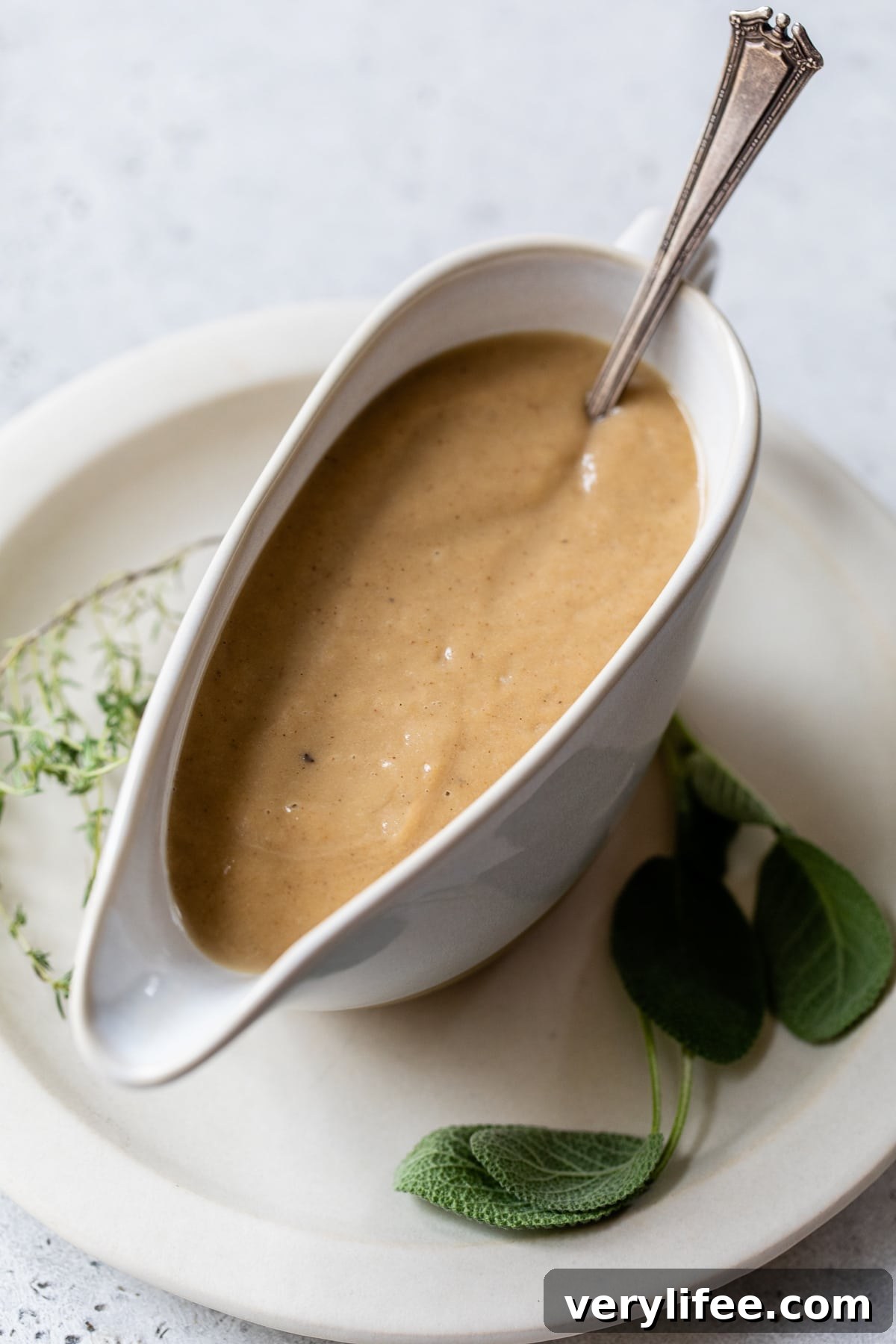 Make-Ahead Low-Carb Flourless Turkey Gravy 8 Flourless Gluten Free Turkey Gravy
