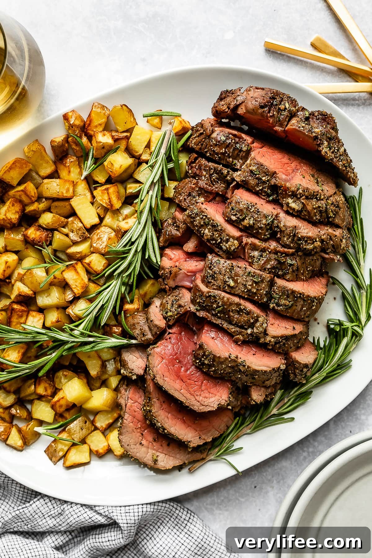 How to Cook Beef Tenderloin for a Tender, Juicy Roast 2 Garlic Rosemary Beef Tenderloin