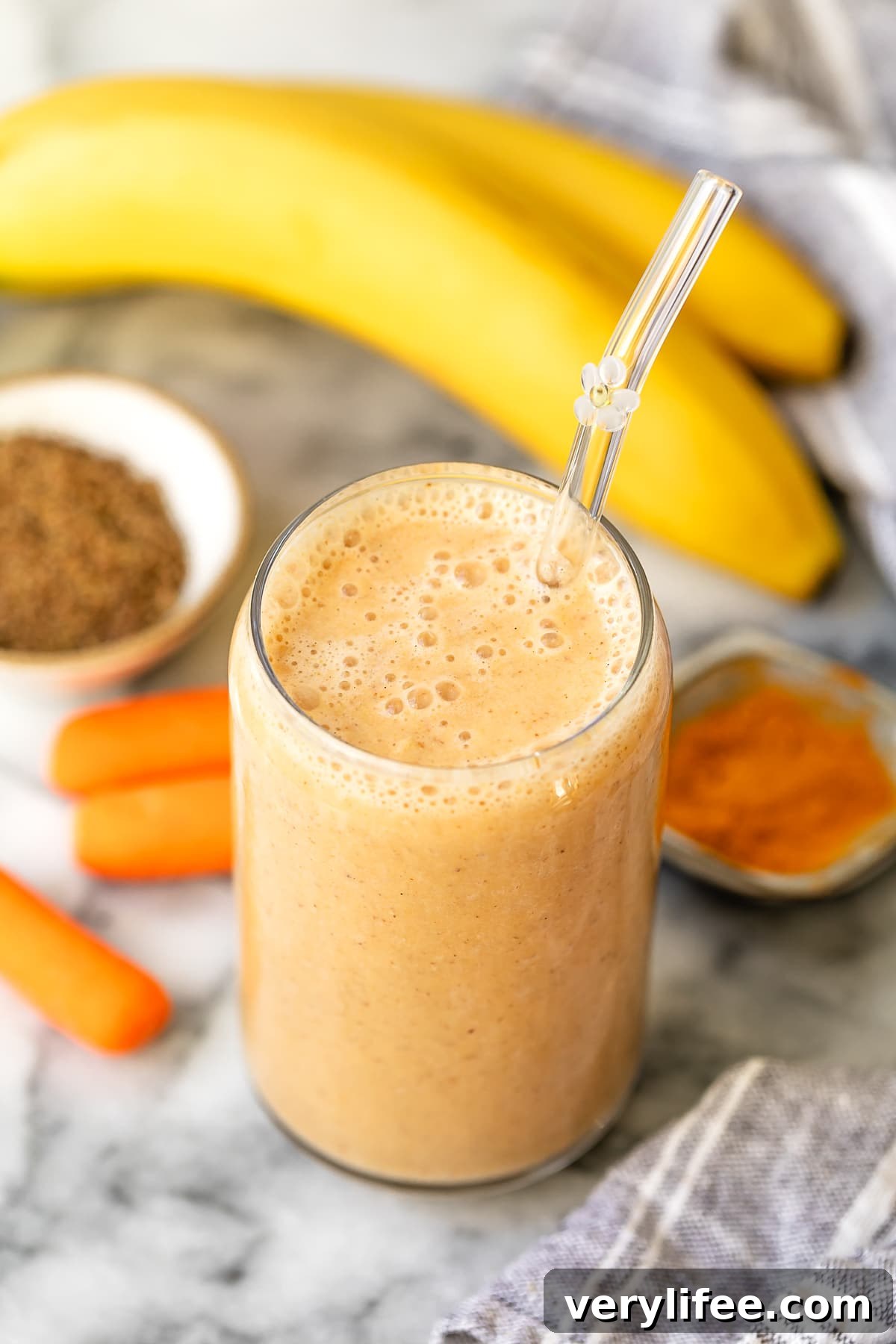 Carrot and Banana Protein Smoothie for Post Workout Recovery 2 Carrot Banana Protein Smoothie
