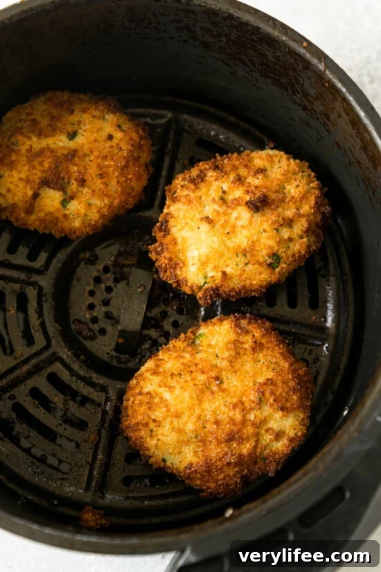 Crispy Fish Cakes Recipe with Lemon-Dill Sauce 8 Air Fryer Fish Cakes