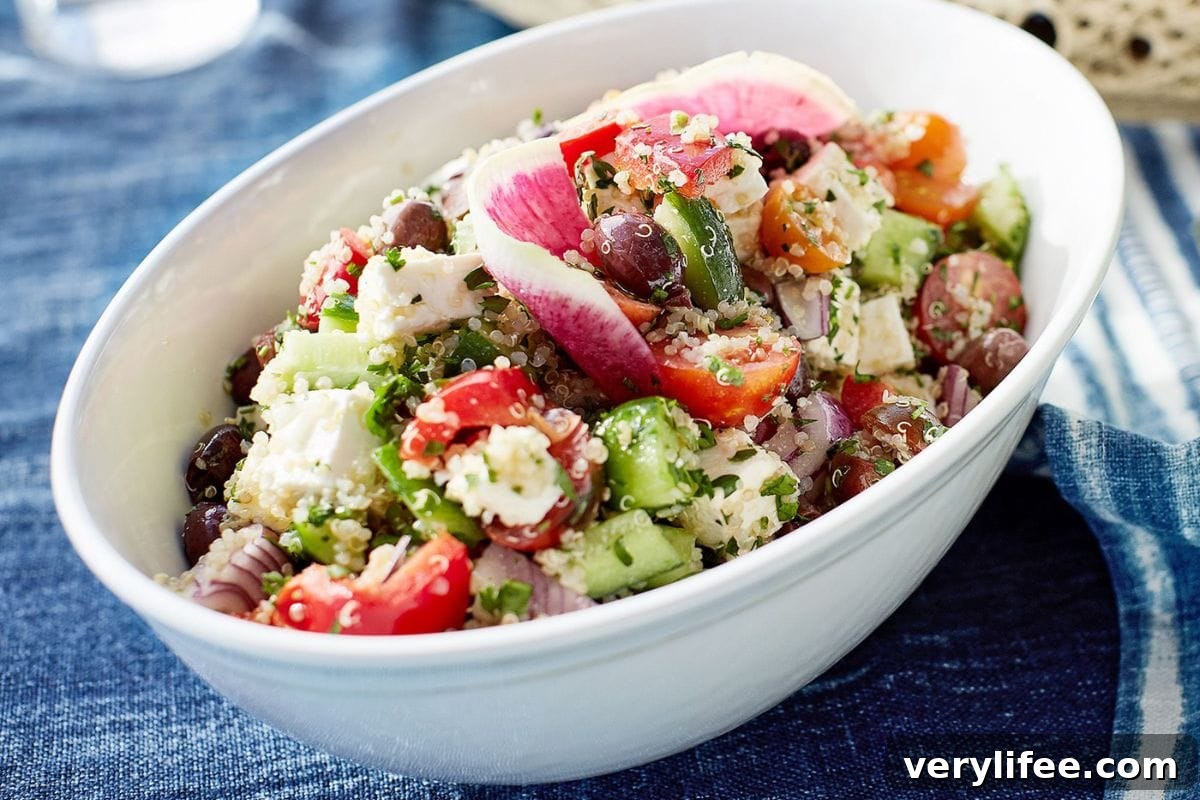 16 Outdoor Entertaining Essentials I Use Every Summer 6 melamine serving bowl