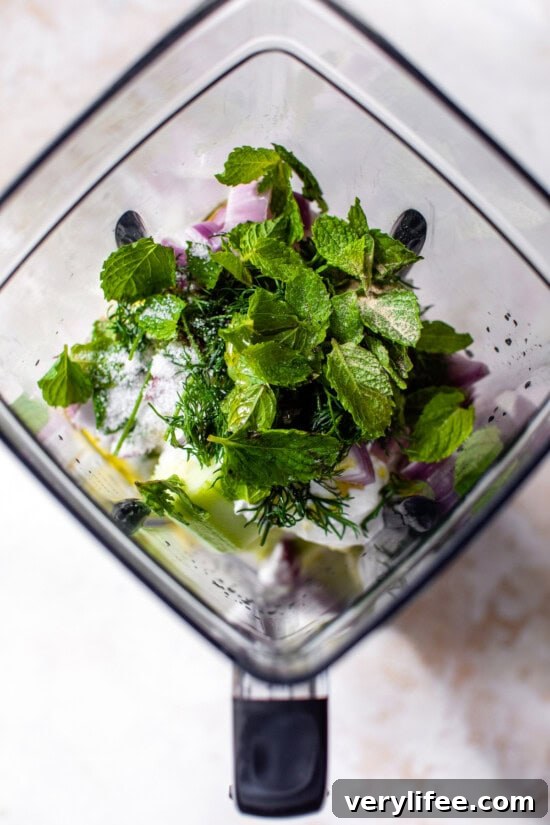 Chilled Cucumber Soup with Dill and Greek Yogurt 6 Place the yogurt, cucumbers and herbs in the blender.