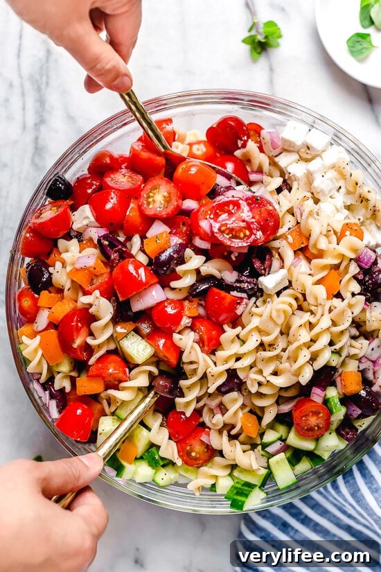 15 Pasta Salad Recipes for Picnics, Parties and Weeknights 7 Greek Pasta Salad