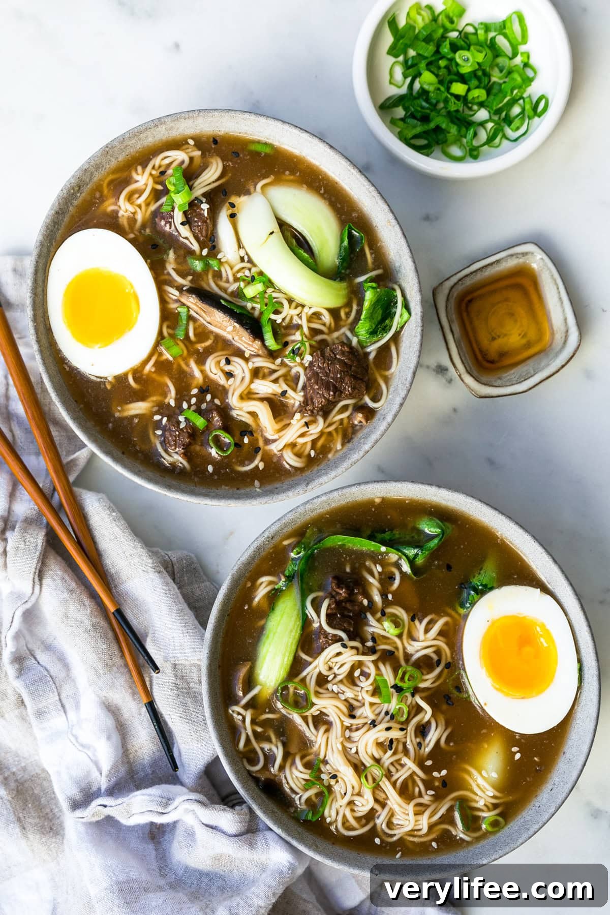 Slow Cooker Ramen Recipe: Rich Savory Broth and Tender Noodles 10 Slow Cooker Beef Ramen