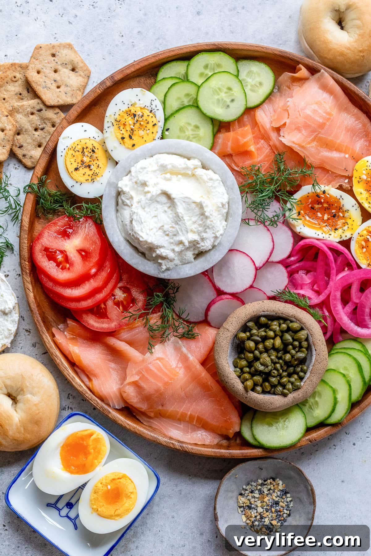 Smoked Salmon Platter with Cream Cheese, Capers and Dill 2 Smoked Salmon Platter