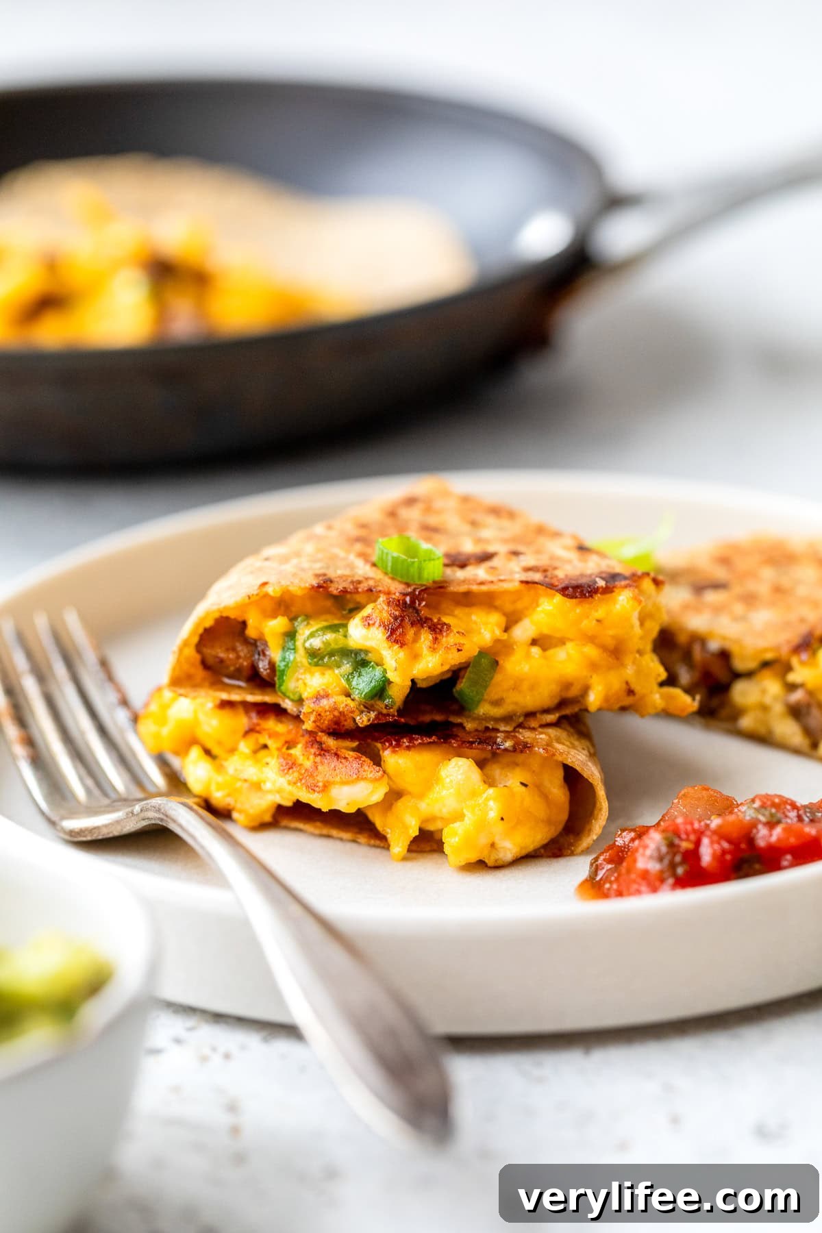 Breakfast Quesadilla Recipe with Eggs, Cheese and Crispy Bacon 3 Breakfast Quesadilla