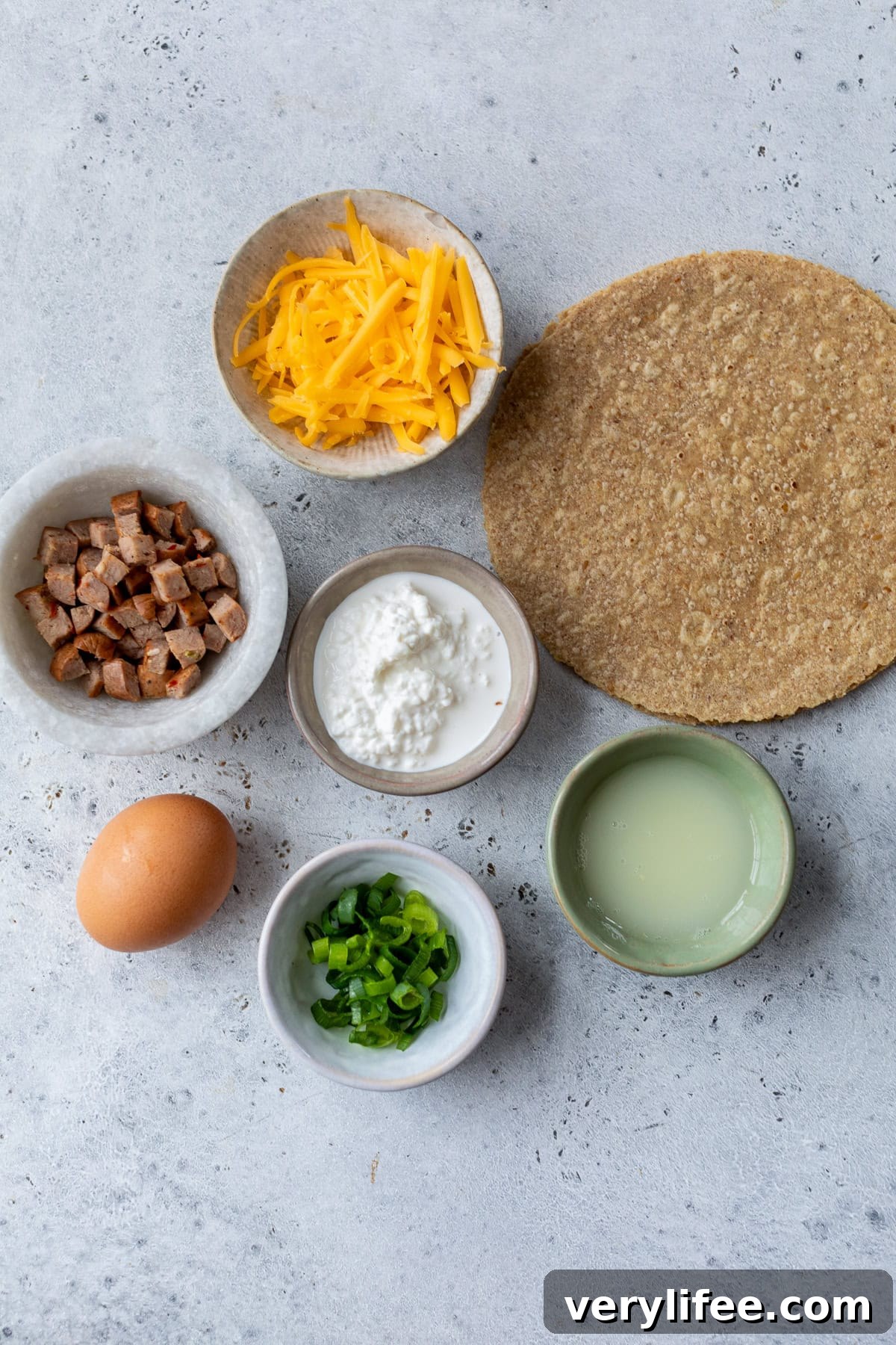 Breakfast Quesadilla Recipe with Eggs, Cheese and Crispy Bacon 6 Breakfast Quesadilla ingredients
