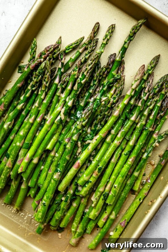 Crispy Air Fryer Asparagus with Lemon and Parmesan 8 marinade the asparagus