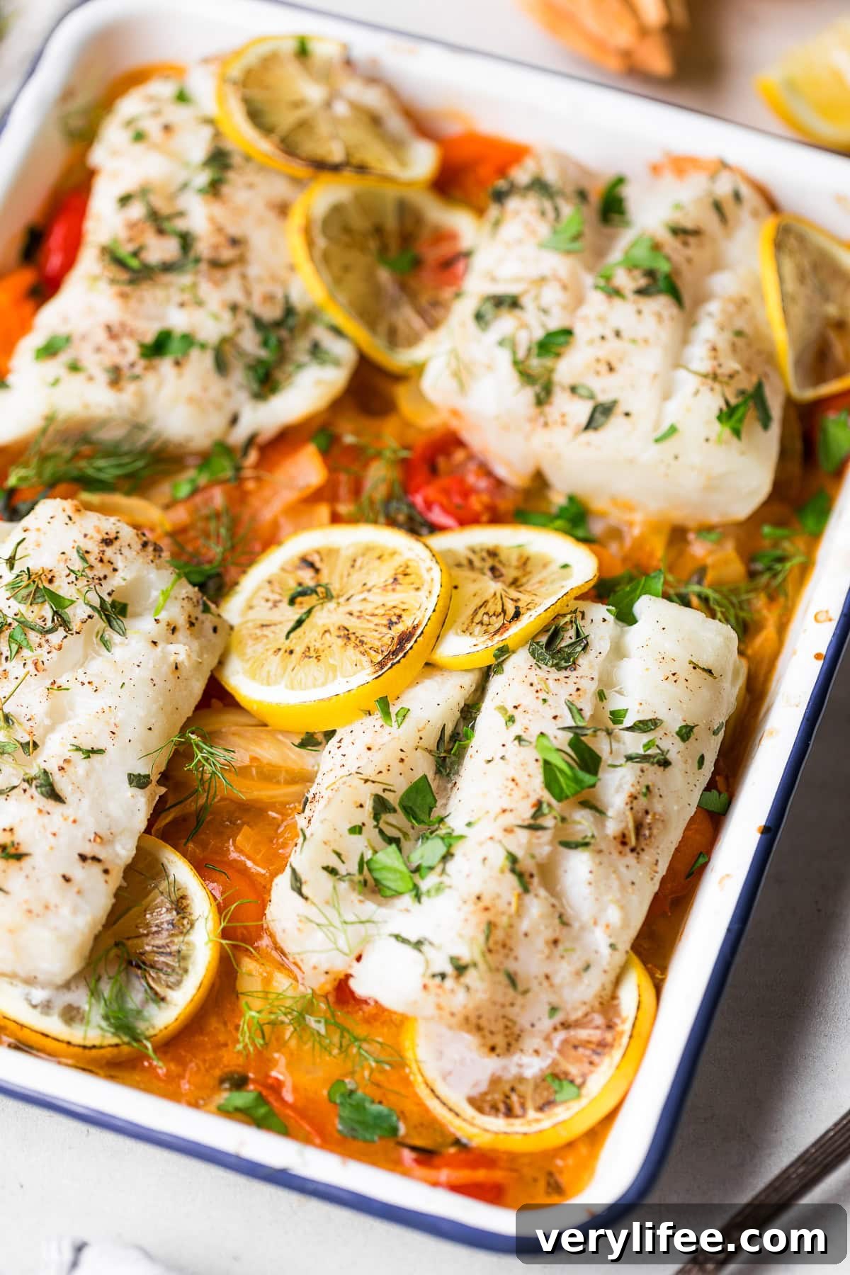 Crispy Lemon Garlic Oven-Baked Cod 10 Baked Cod with Cherry Tomatoes, Fennel, and Capers